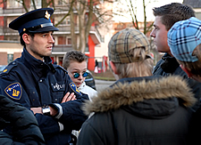 Politieman jongeren